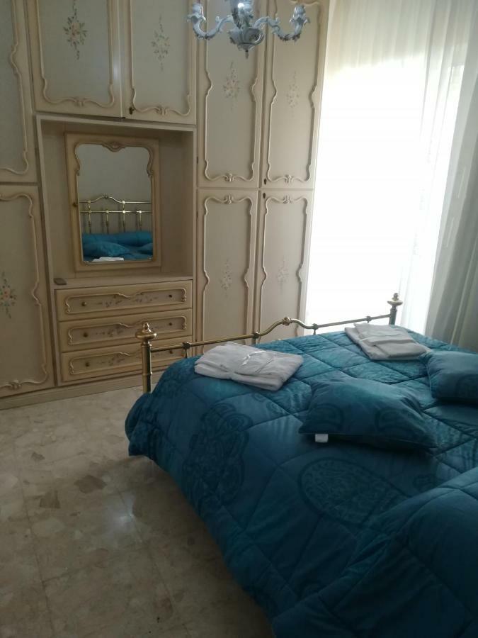 Napoli Bed & Fly Naples Exterior photo